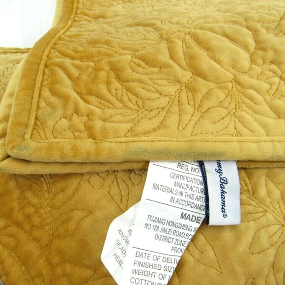 FLAW Tommy Bahama Velvet Table Runner 14" x 72" Thanksgiving Pumpkins Stitched - Picture 2 of 4